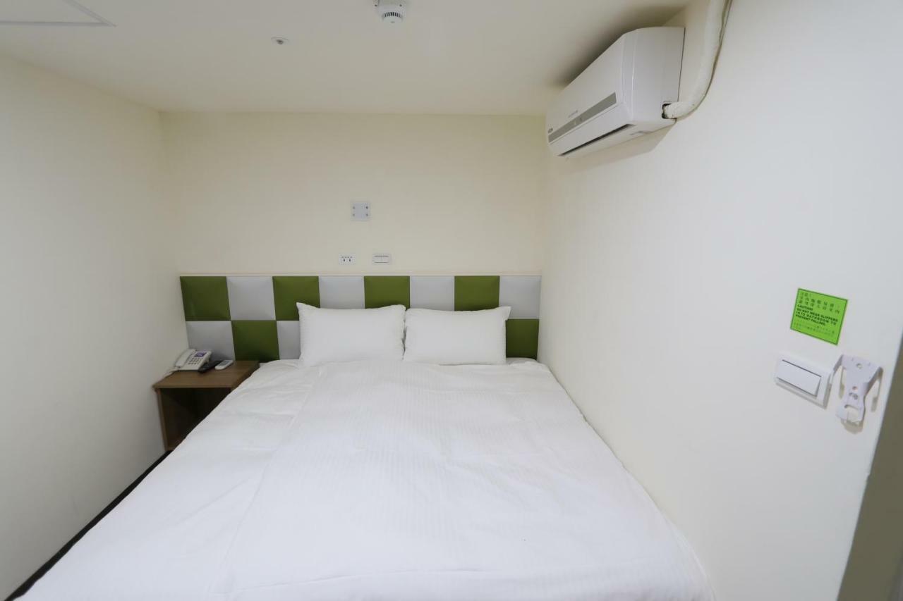 Yi Dian Yuan Hotel Чжунли Экстерьер фото